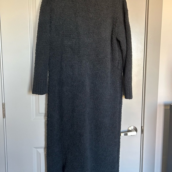 SKIMS Black Teddy Robe - Picture 6 of 7